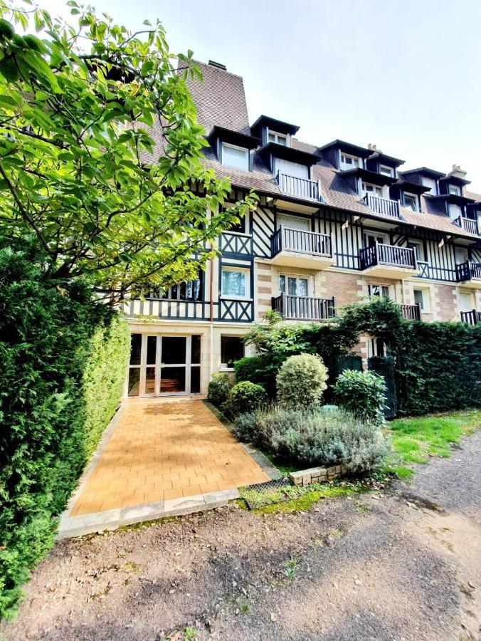 Le Bord De Plage Бенервиль-сюр-Мер Экстерьер фото